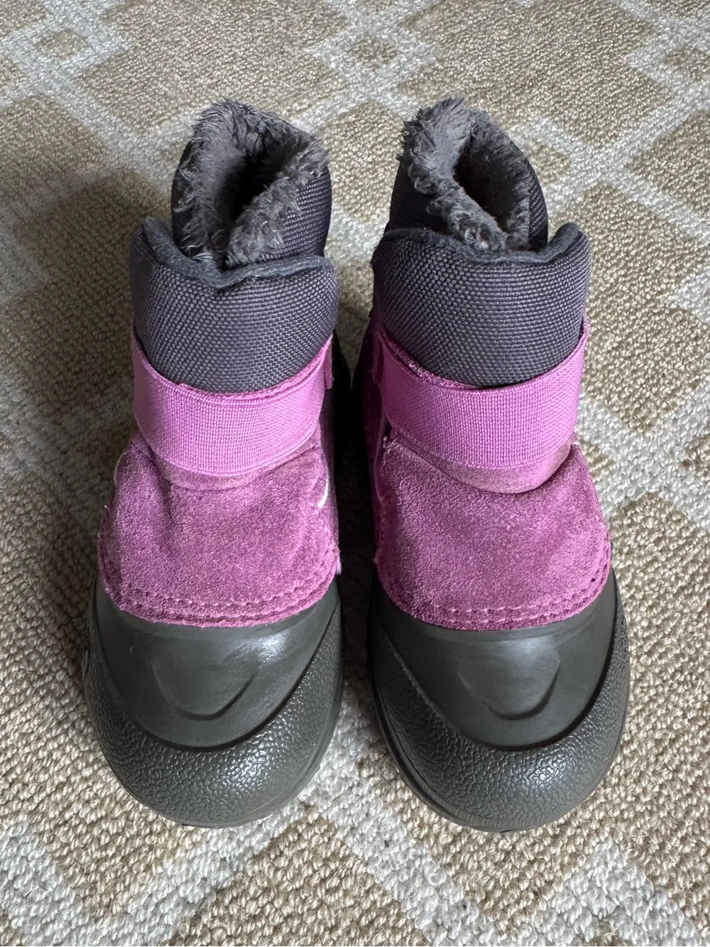 The North Face Toddler Alpenglow II Waterproof Snow Boots Purple Gray Girls 8